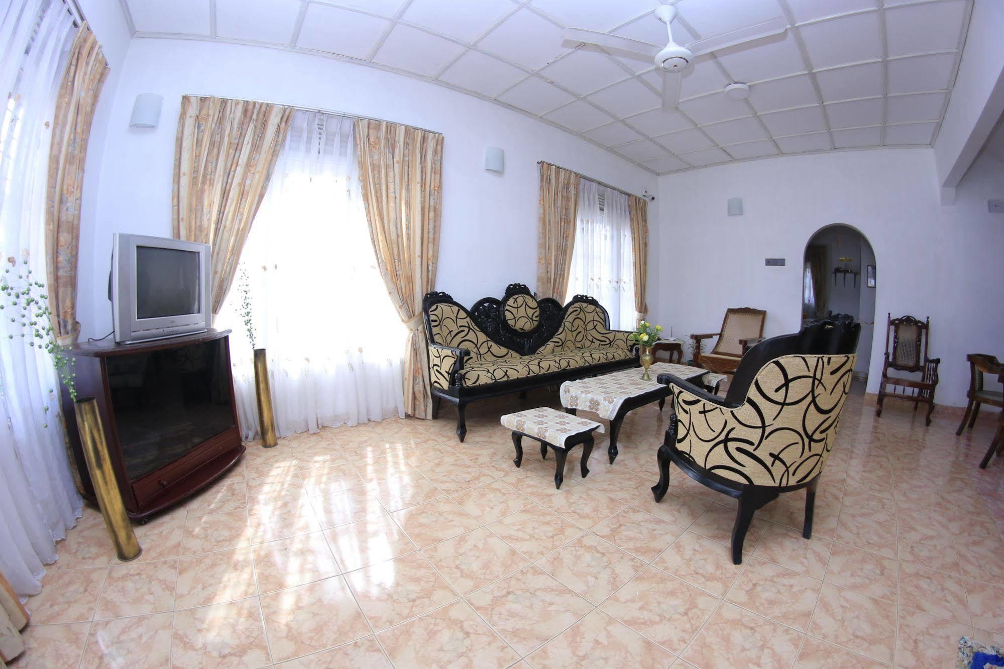 White Villa Weligama Eksteriør billede