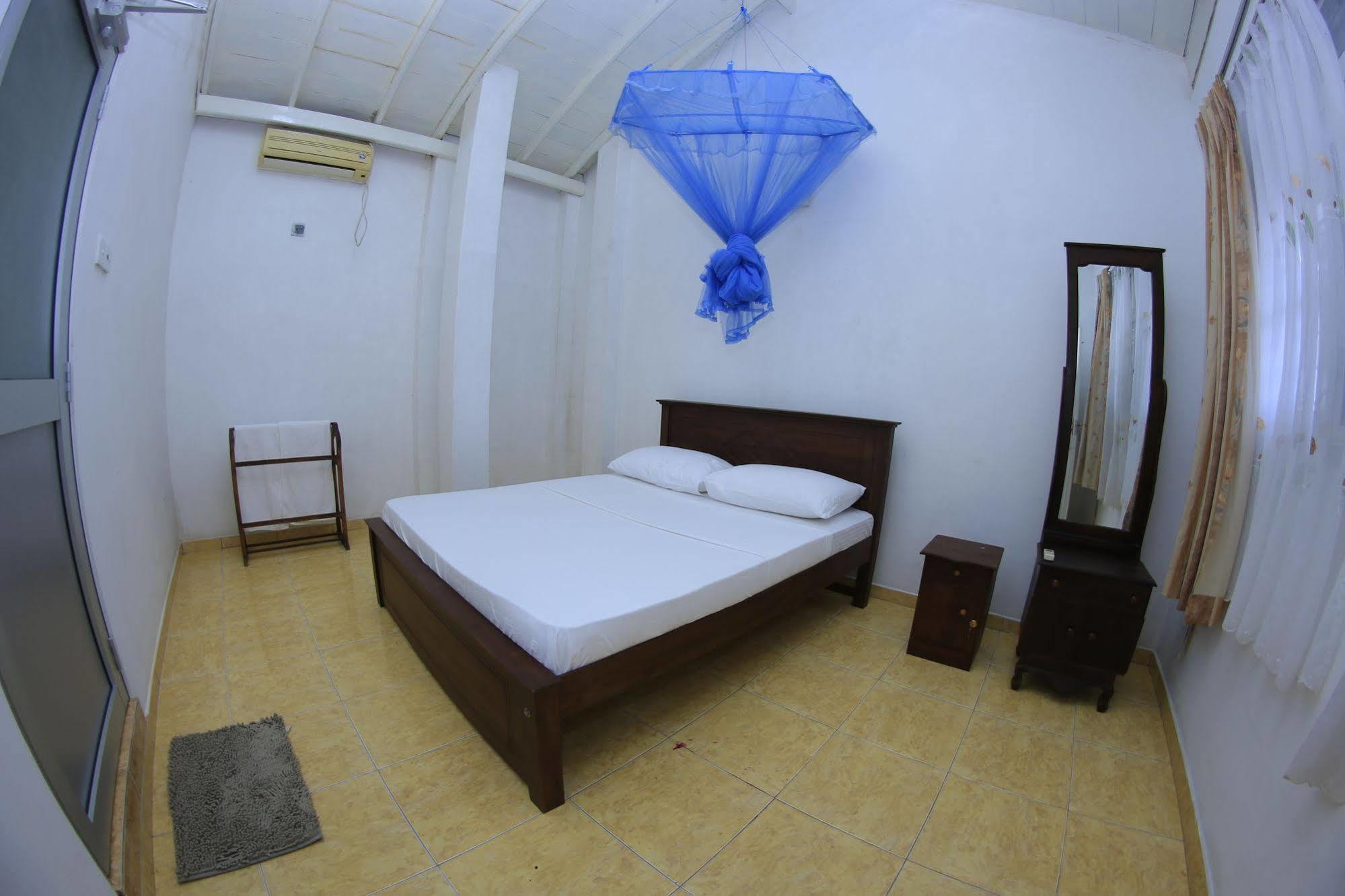 White Villa Weligama Eksteriør billede