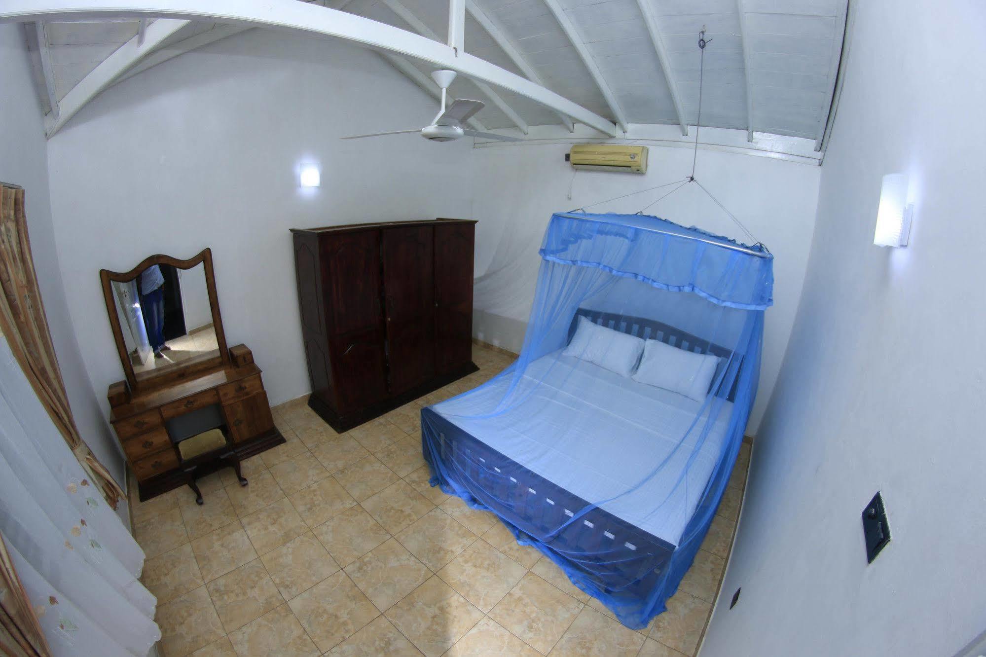 White Villa Weligama Eksteriør billede