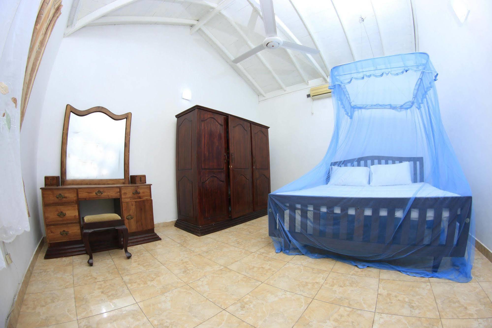 White Villa Weligama Eksteriør billede